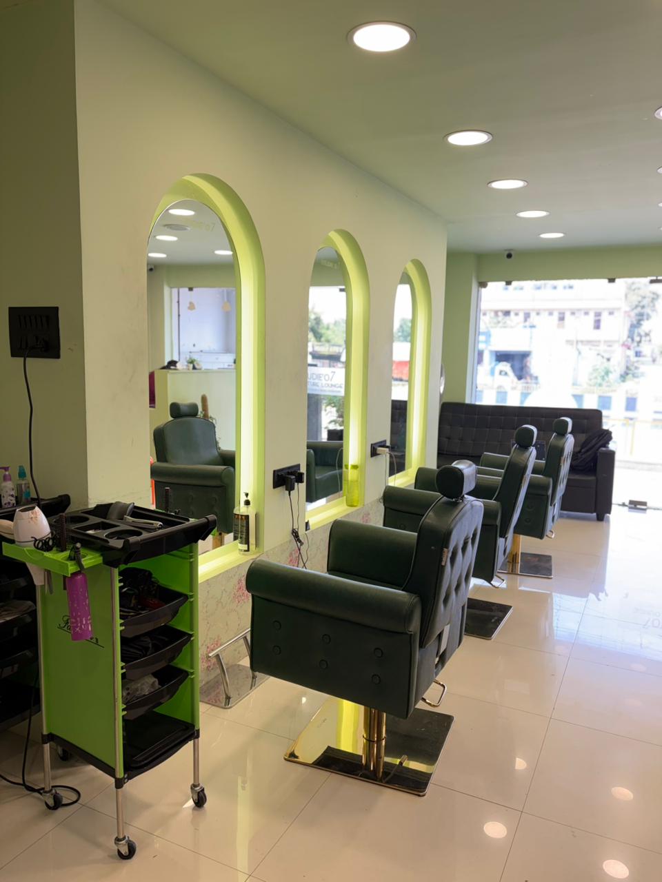 Salon Interior